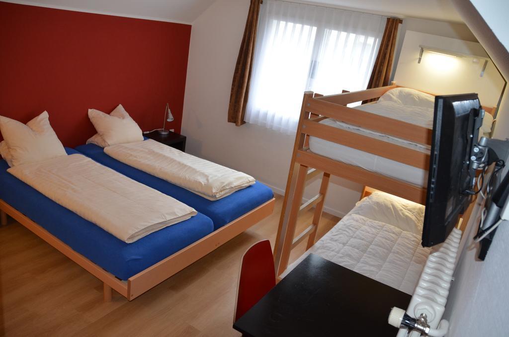 Hirschen Backpacker-Hotel&Pub Schwyz Exterior foto